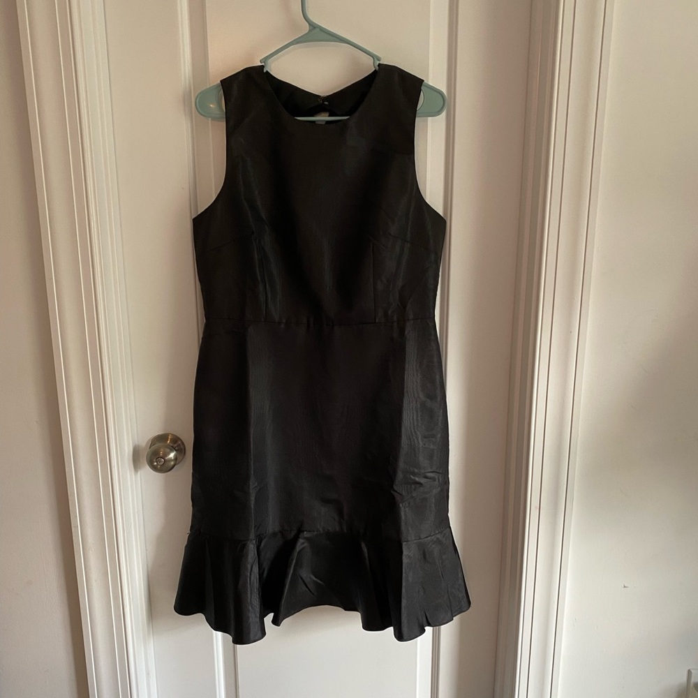 Black JCrew cocktail dress. Size 12. My fav- can’t believe I’m selling 😭